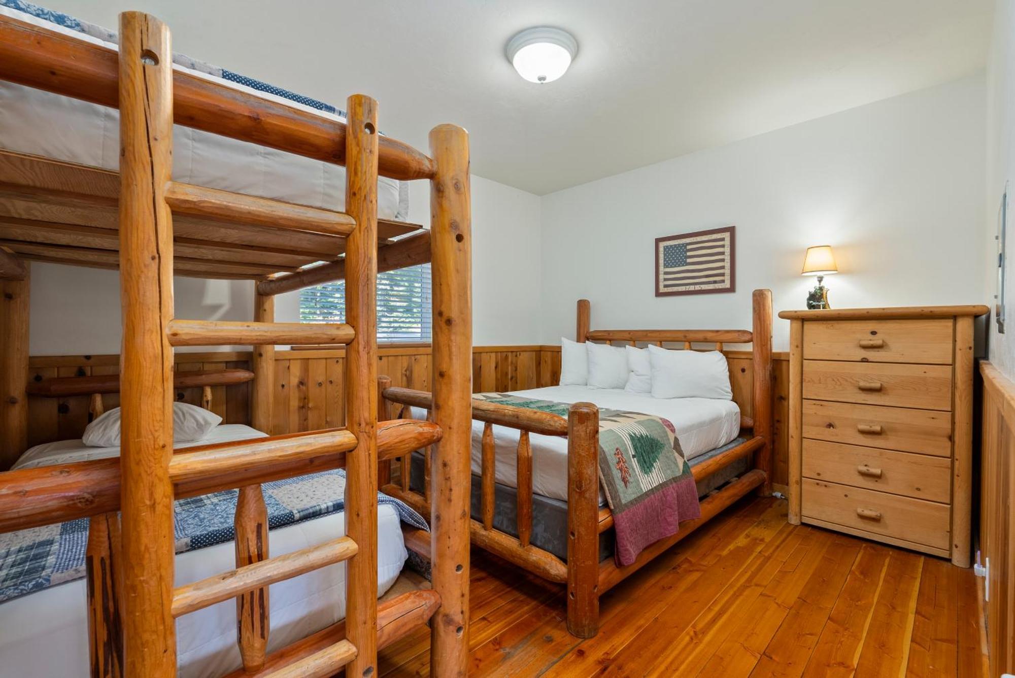 Shelter Cove Resort & Marina Odell Lake Extérieur photo